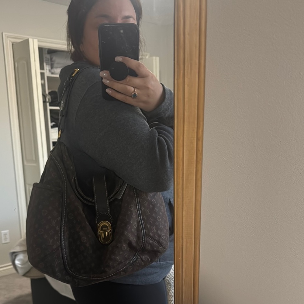 Louis Vuitton Brown and Gold Monogram Shoulder Bag with Gold Hardware - Picture 13 of 14